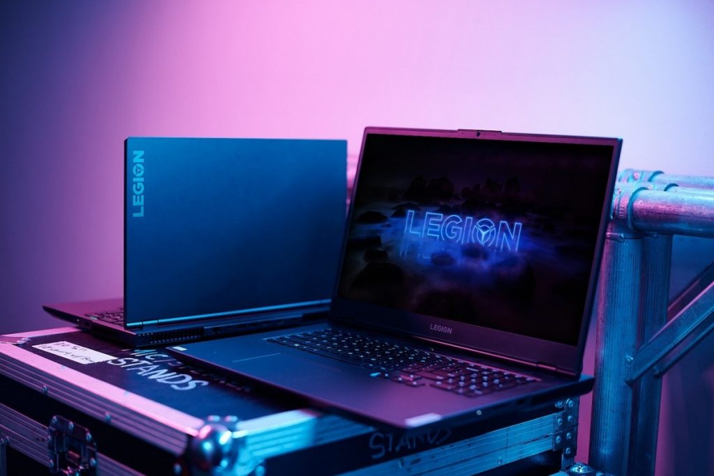 Hãng Lenovo ra mắt laptop gaming mạnh mẽ nhất Legion 7